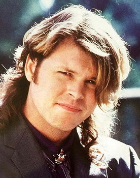Pat Mastelotto
