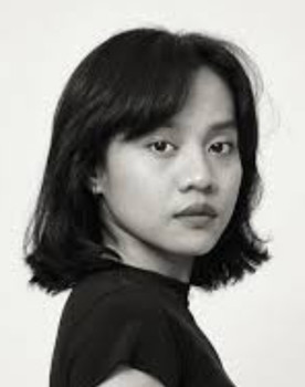 Nada Novia Putri as Naya