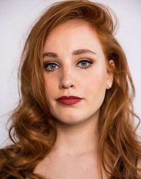 Laetitia Gerards as Mater Gloriosa