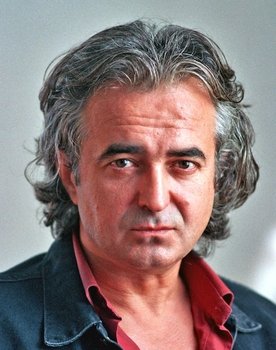 Ljubomir Kerekeš as The Fox