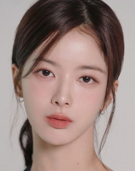 Roh Jeong-eui as Wu Hyeon-jin