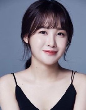Joo Ah Yun as bank teller