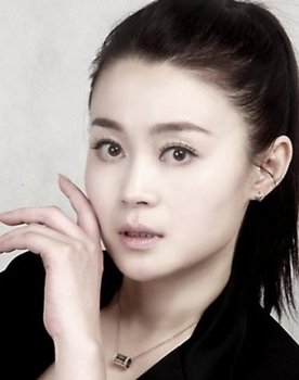 Guan Tingna as 阿芳
