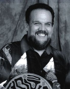 Manolo Badrena as self