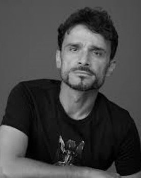 Andrea Fiorillo as Pietro
