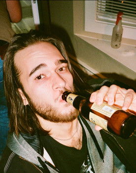 Aidan McCormick as The Scratcher