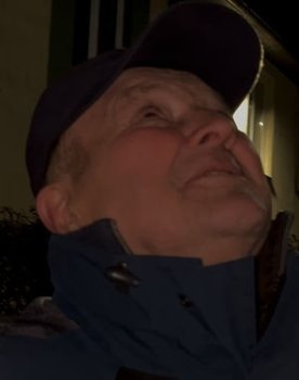 Edward Budny as Starszy mężczyzna w parku