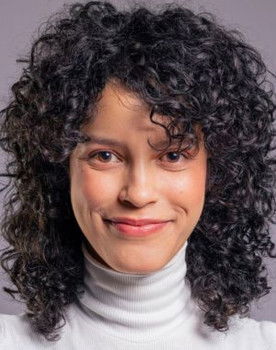 Alê Arautas as Leah