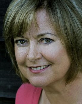 Margot Pinvidic as Jackie