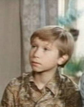 Vitya Mikhailov as юннат