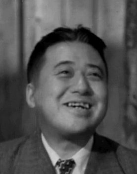 Akira Tani as Innkeeper