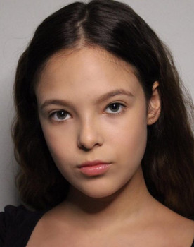 Margarida Caldeira as Inês