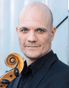 Eckart Runge as Self