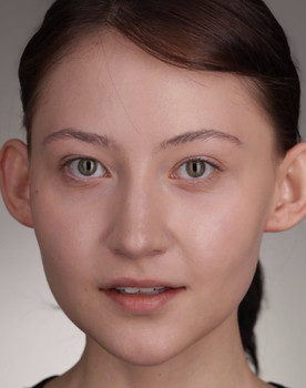 Karina Sultan as Venus