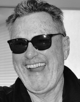 Dangerous Days: Making Blade Runner