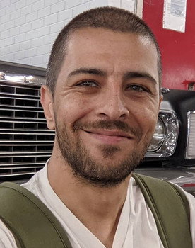 Kiran Pandé as Chief of Police