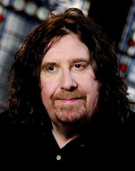Malcolm Holmes as Drums