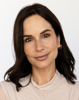 Amélie B. Simard