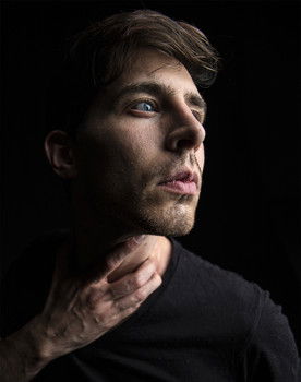 Sergio Hogosha as Jack