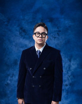 Umay Shahab as Ervan