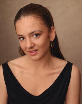 Maddy Kamleh-Chapman as Cass