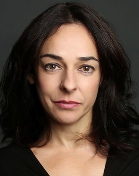 Alejandra Cid as Florencia