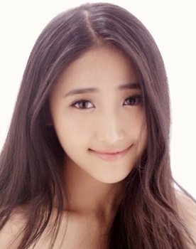 Mengyuan Xu as Han Xiao Chu