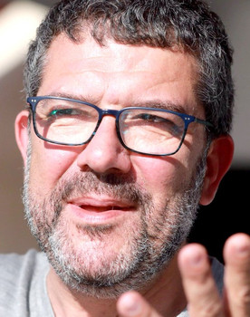 Arnaud Schaumasse as 