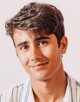 Michael Cimino as Miguel