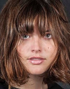 Paula Vicente-Mascó as 