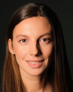 Maria Bennu as медсестра