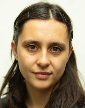 Anna Franziska Jäger as Judit