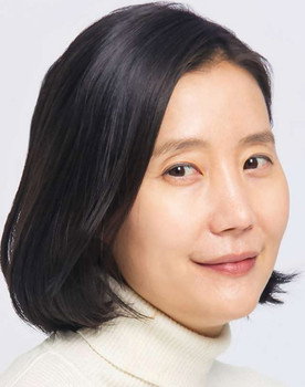 Kim Chae-won as Prosecutor Jo