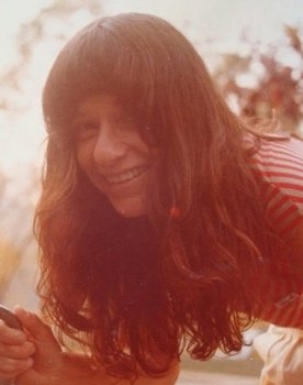 Lucinha Barbosa as Self