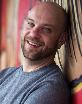 Hugo Van der Ding as Max