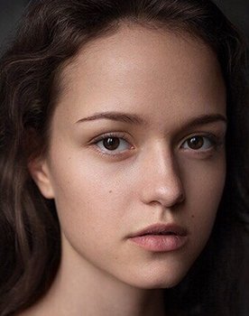 Vera Lukyanova as Sonia