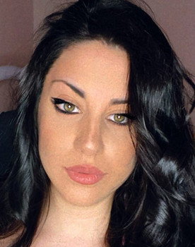 Ilaria Fabbri as Baccante (voce)