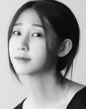 Han Ye-ji as Kim Sa-bi