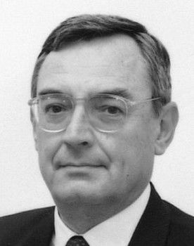 Francisco José Rubia as Self