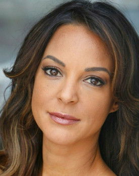 Eva LaRue