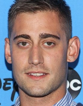 Michael Socha as Girogi