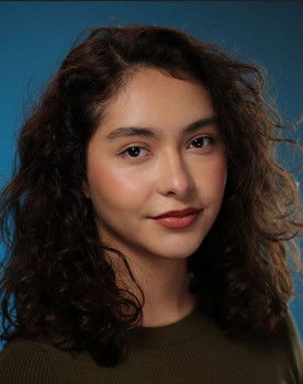 Erika Magaña as Karina