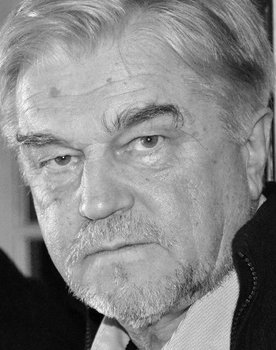 Umarli rzucają cień