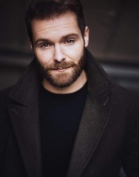 Erik Gullberg as Skater 1