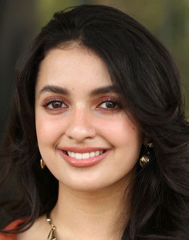 Jaanyaa Joshi as 