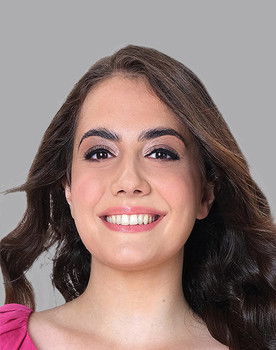 Stefani Charalampous as Aliki