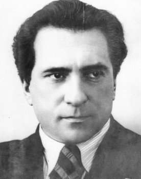 Николай Экк