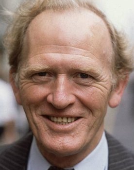 Gordon Jackson as 
