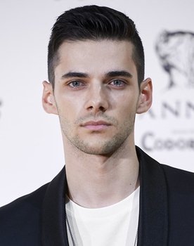 Álvaro Rico as Nuño