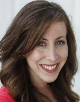 Melissa Altro as Ray Ray (voice)